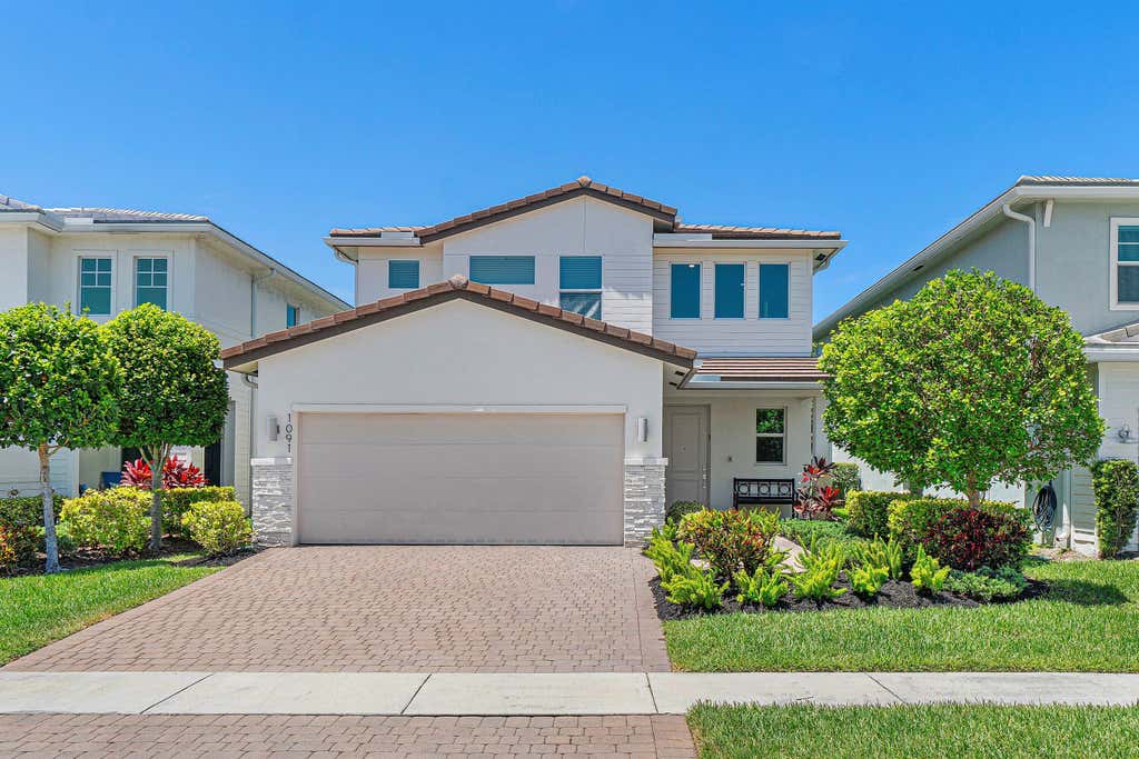 Photo of 1091 Verde Court, Deerfield Beach, FL 33064 (MLS # B26055462)
