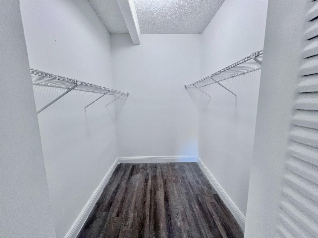 2500 Inverrary Club Apartments - Residential Lease