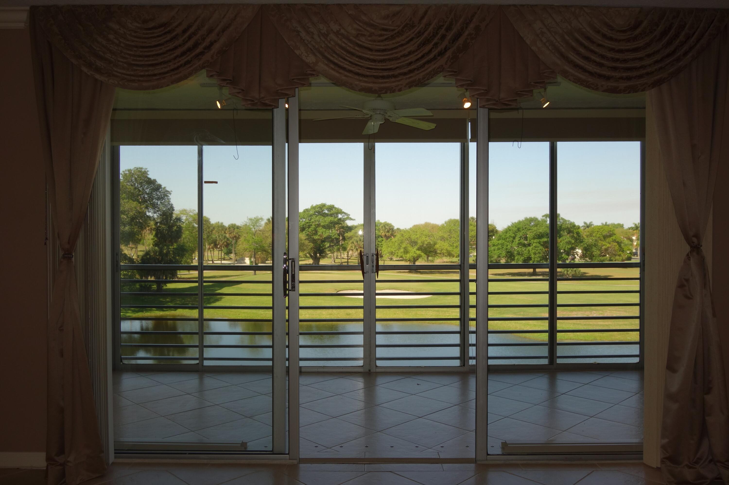 Palm Aire - Residential