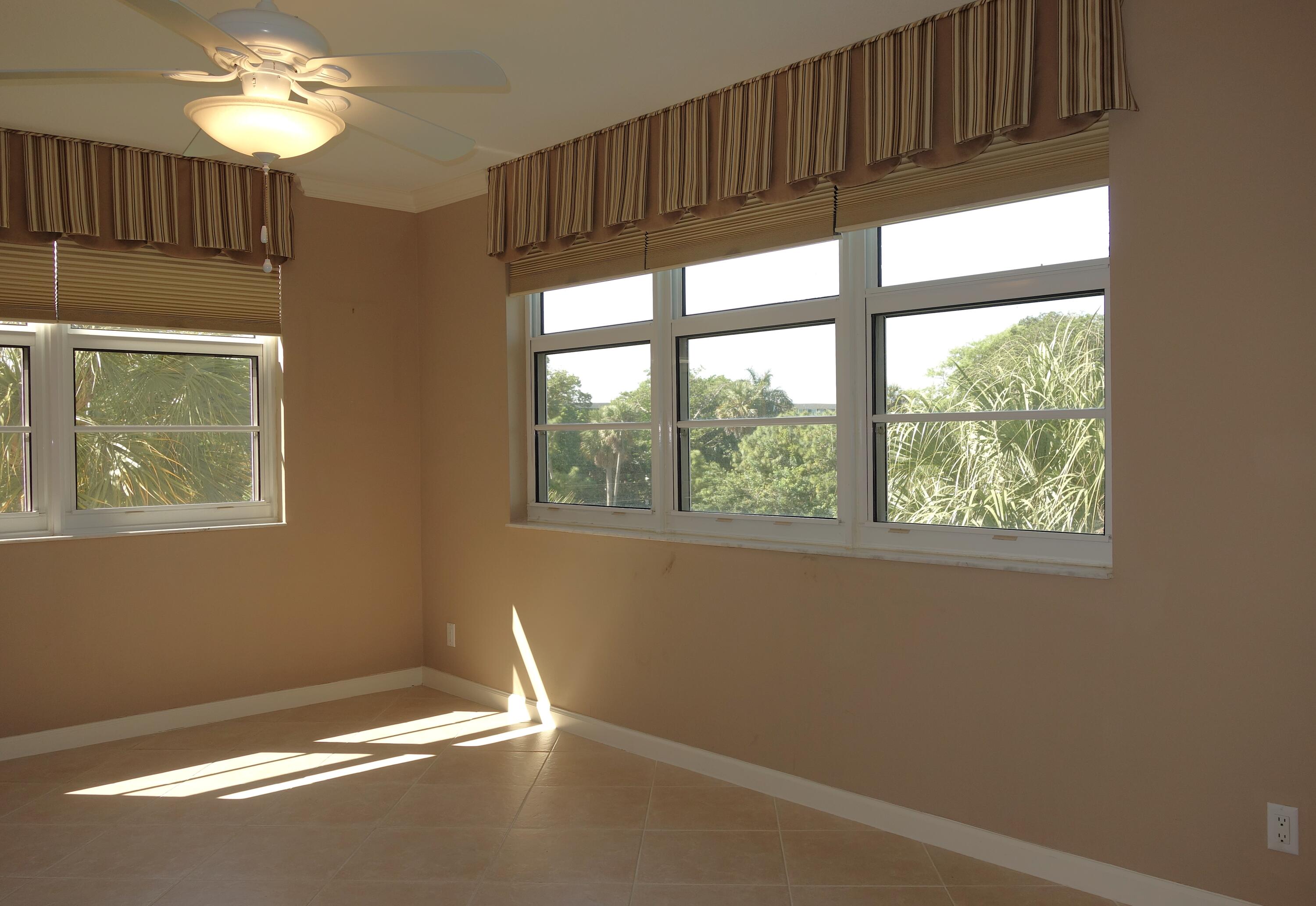 Palm Aire - Residential