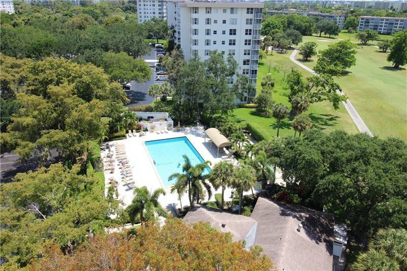 Palm Aire - Residential