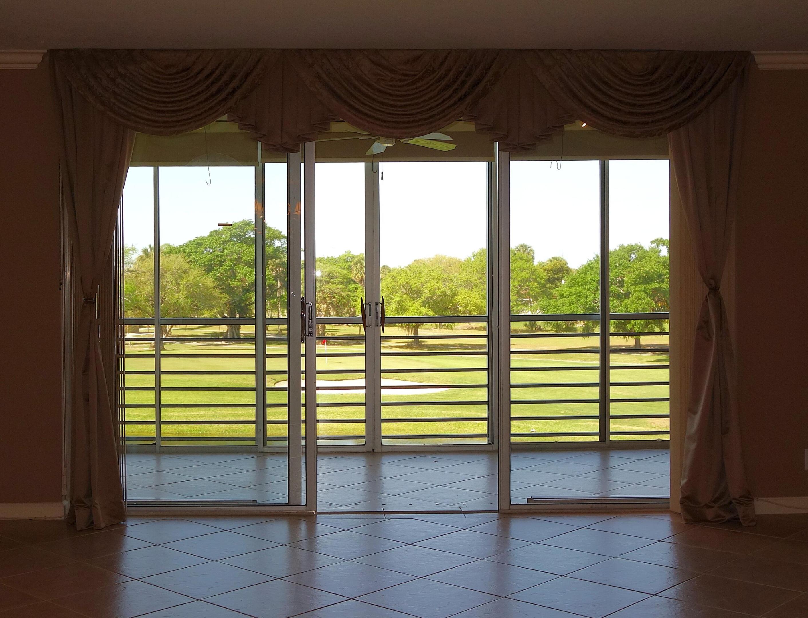 Palm Aire - Residential