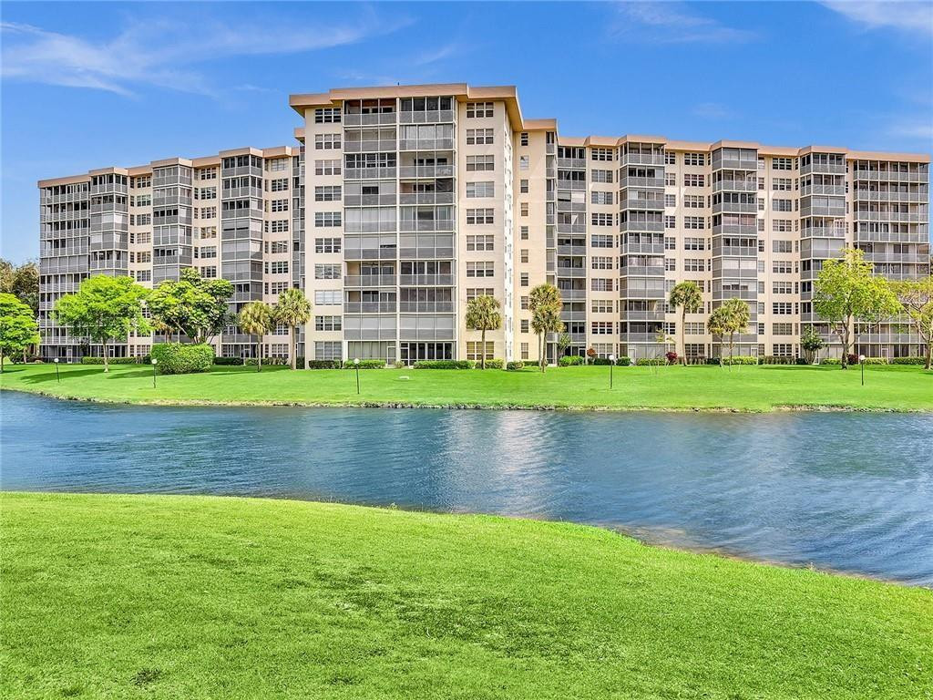 Palm Aire - Residential
