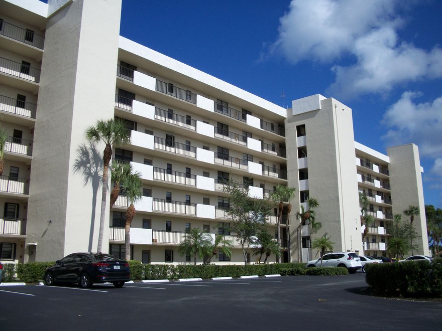 Great opportunity to own a 3/2 corner unit in Tower 1 of The Palms.Rarely on  market.New Impact windows and tank-less water heater.One of only 14 in the building.Secured lobby entry,washer and dryer in unit.two elevators,assigned parking right at lobby entrance.Beautiful view,pool,clubhouse,exercise room,library,and tennis.Sold AS IS,requires 20% down to finance.$125 per year to master association.