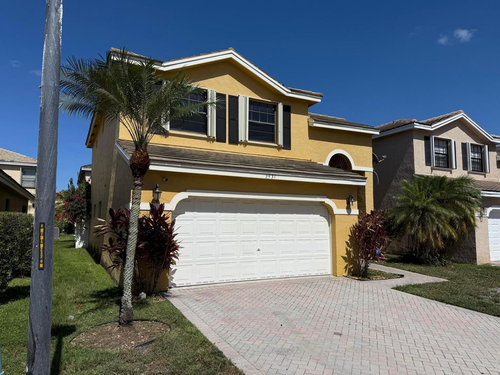 Photo of 3431 NW 112th Terrace, Coral Springs, FL 33065 (MLS # R11100101)