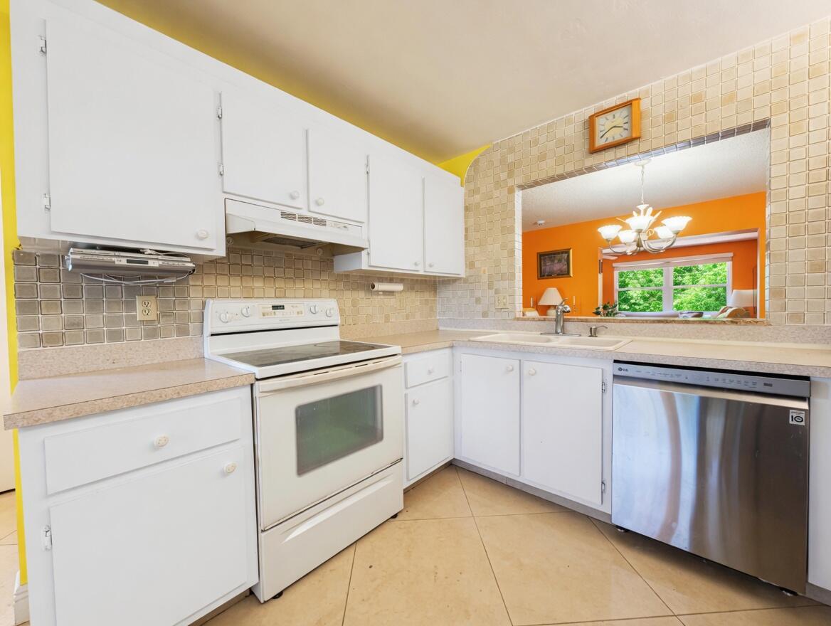 LUCERNE HOMES EAST 4 - Residential