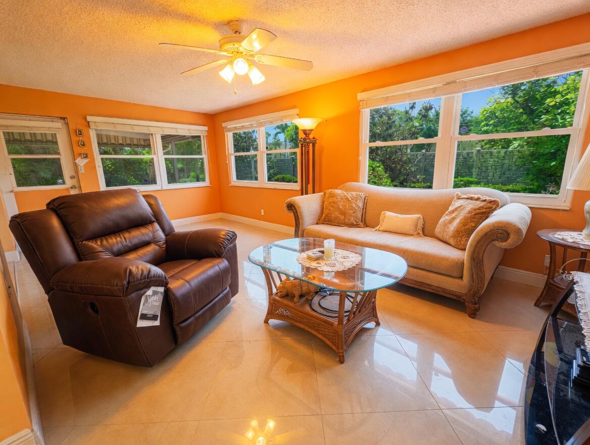 LUCERNE HOMES EAST 4 - Residential