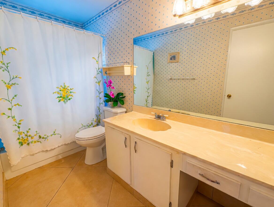 LUCERNE HOMES EAST 4 - Residential