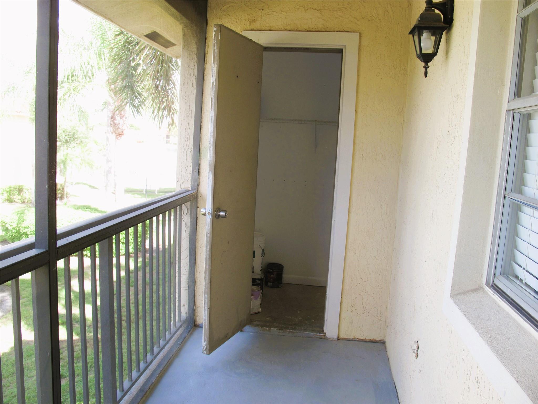 ROYAL POINCIANA - Residential Lease