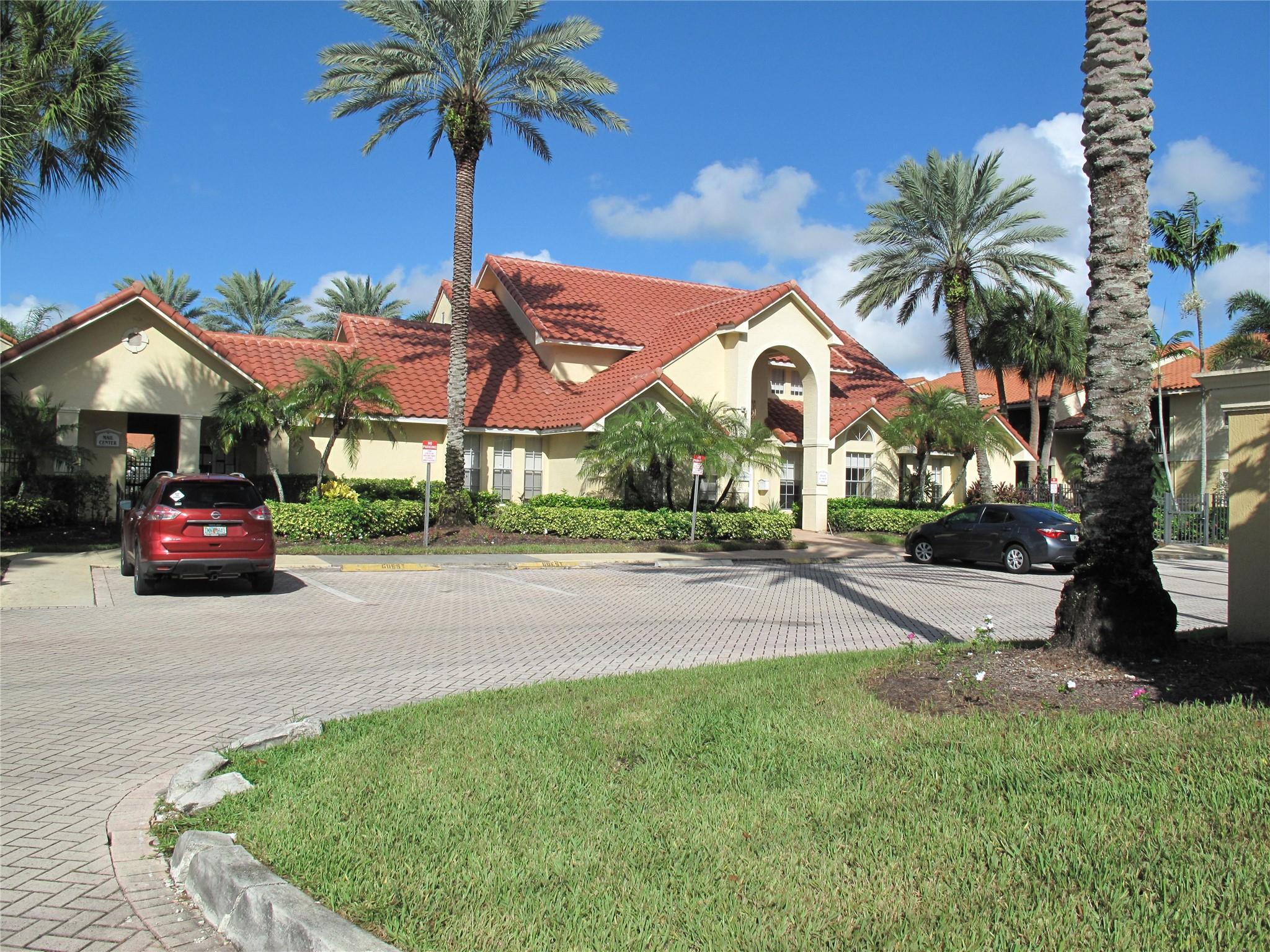 ROYAL POINCIANA - Residential Lease