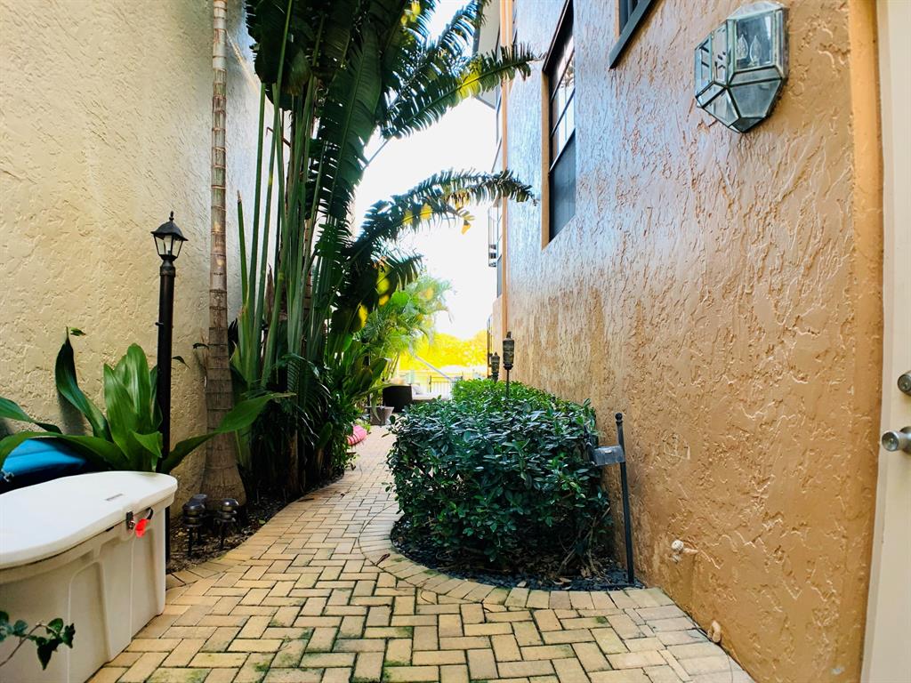 Mariners Cove 02 - Residential