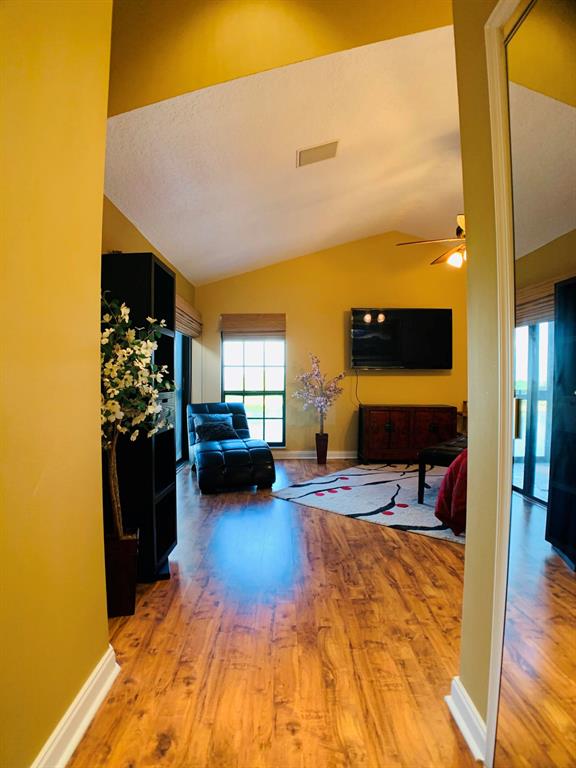 Mariners Cove 02 - Residential