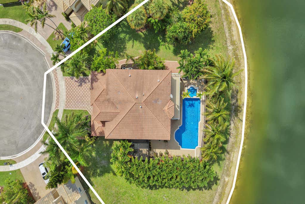 Photo of 8976 Biddle Court, Wellington, FL 33414 (MLS # R11152510)