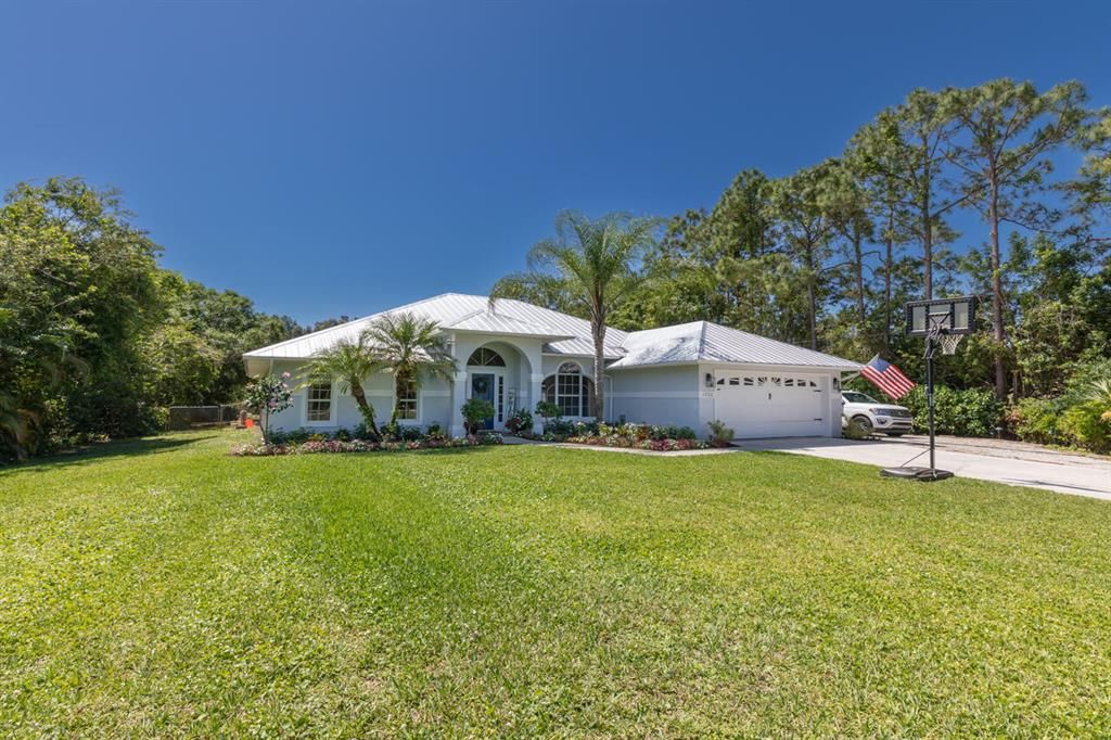 Photo of 1730 SW Hackman Terrace, Stuart, FL 34997 (MLS # R10882876)