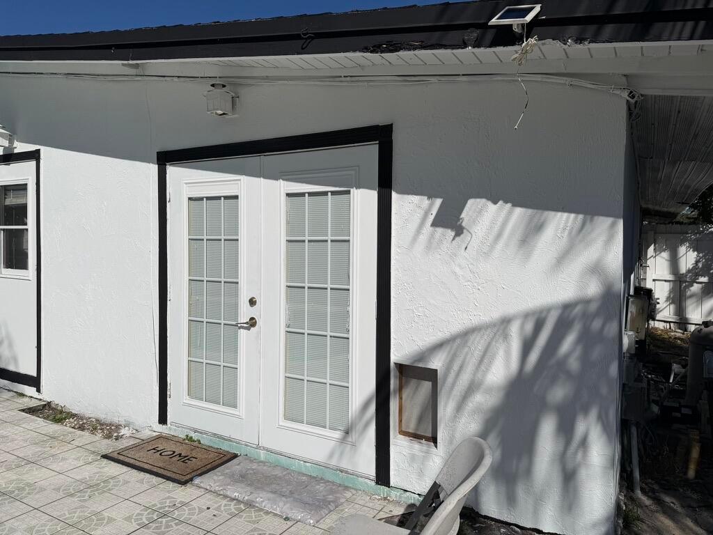 LANTANA HEIGHTS 6 - Residential Lease