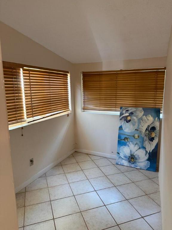 LANTANA HEIGHTS 6 - Residential Lease