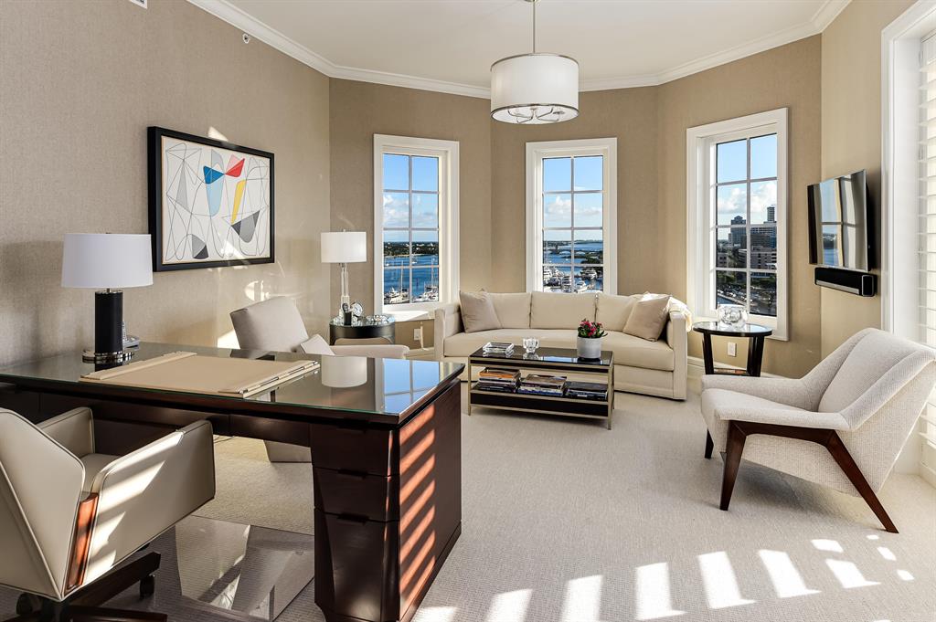 ONE WATERMARK PLACE OF THE PALM BEACHES - Residential