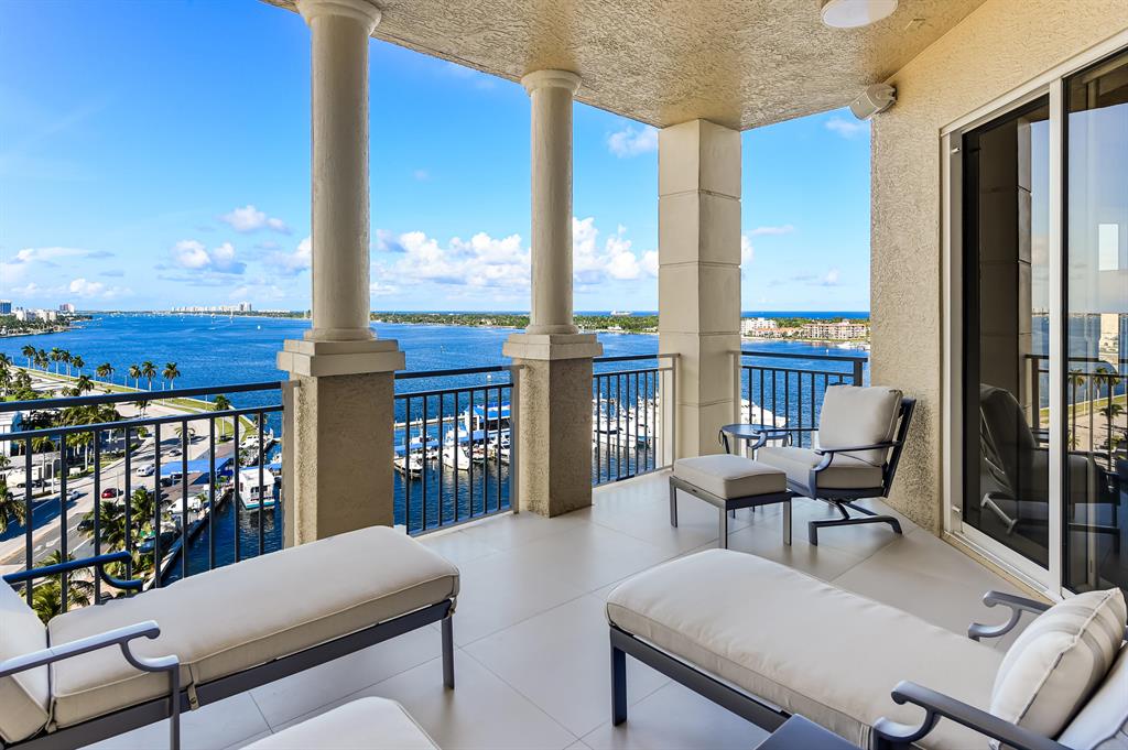 ONE WATERMARK PLACE OF THE PALM BEACHES - Residential