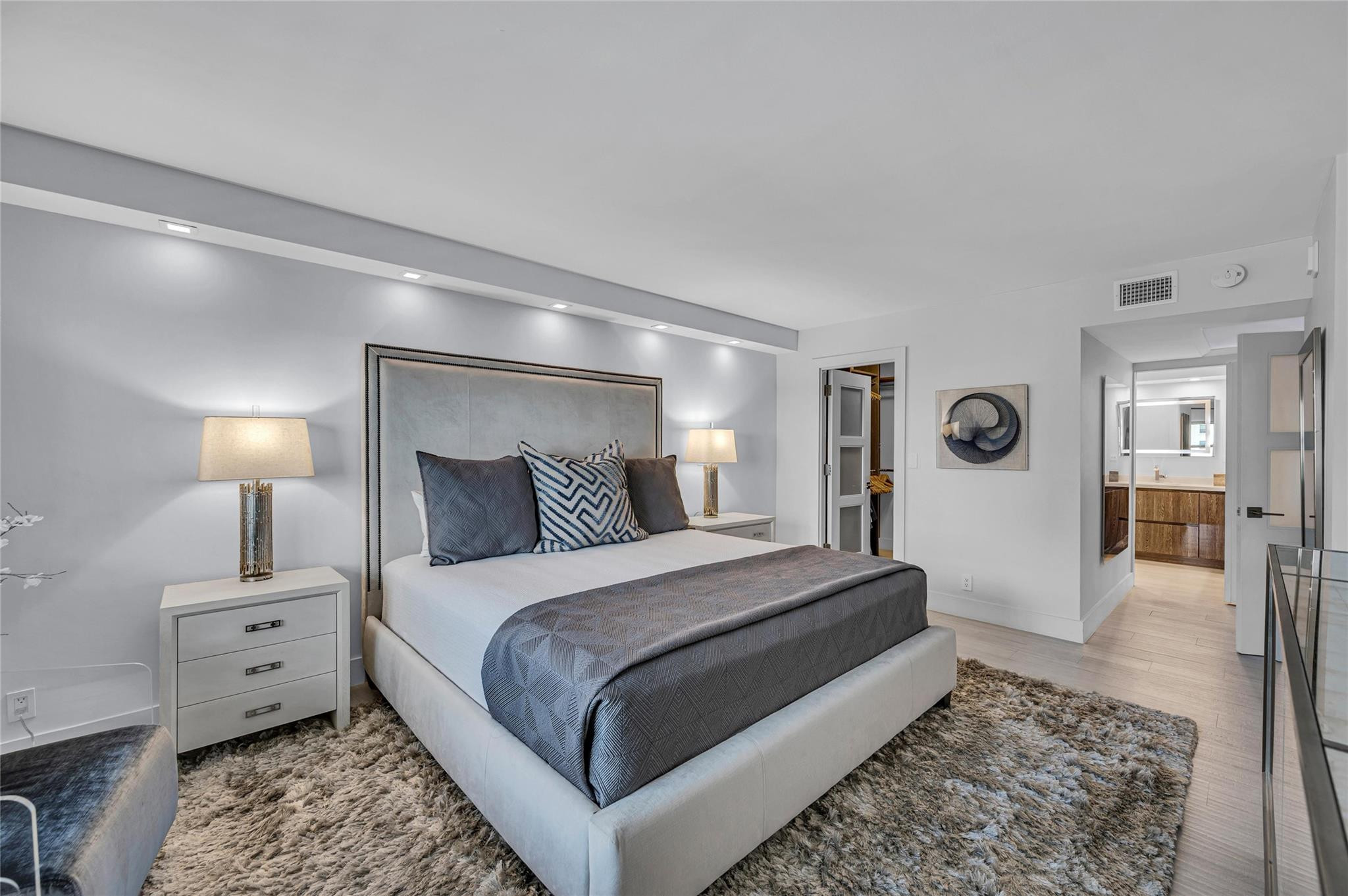 Shore Club - Residential