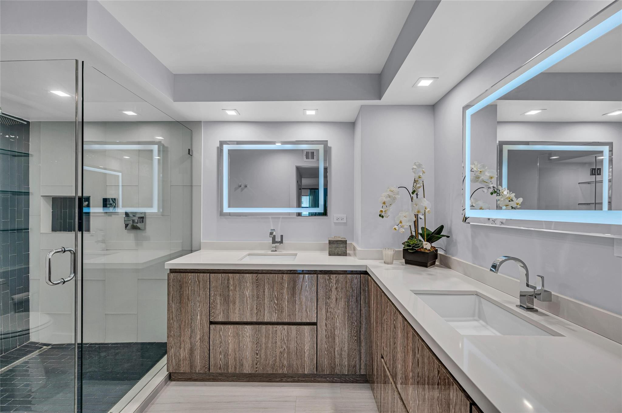 Shore Club - Residential