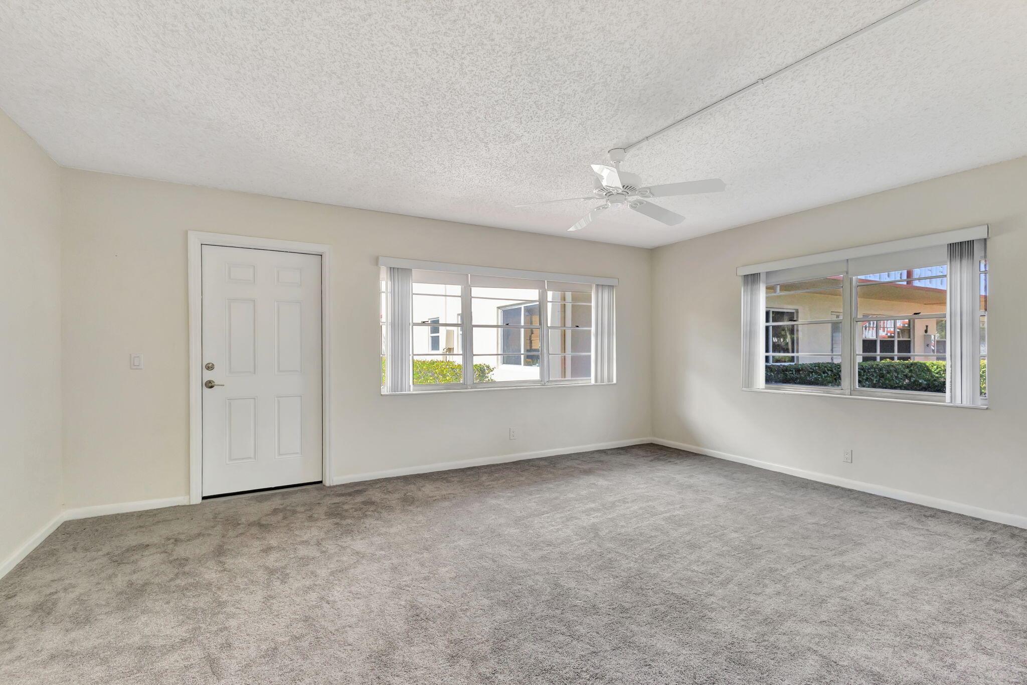 View photos, virtual tours, details... 192 Chatham J