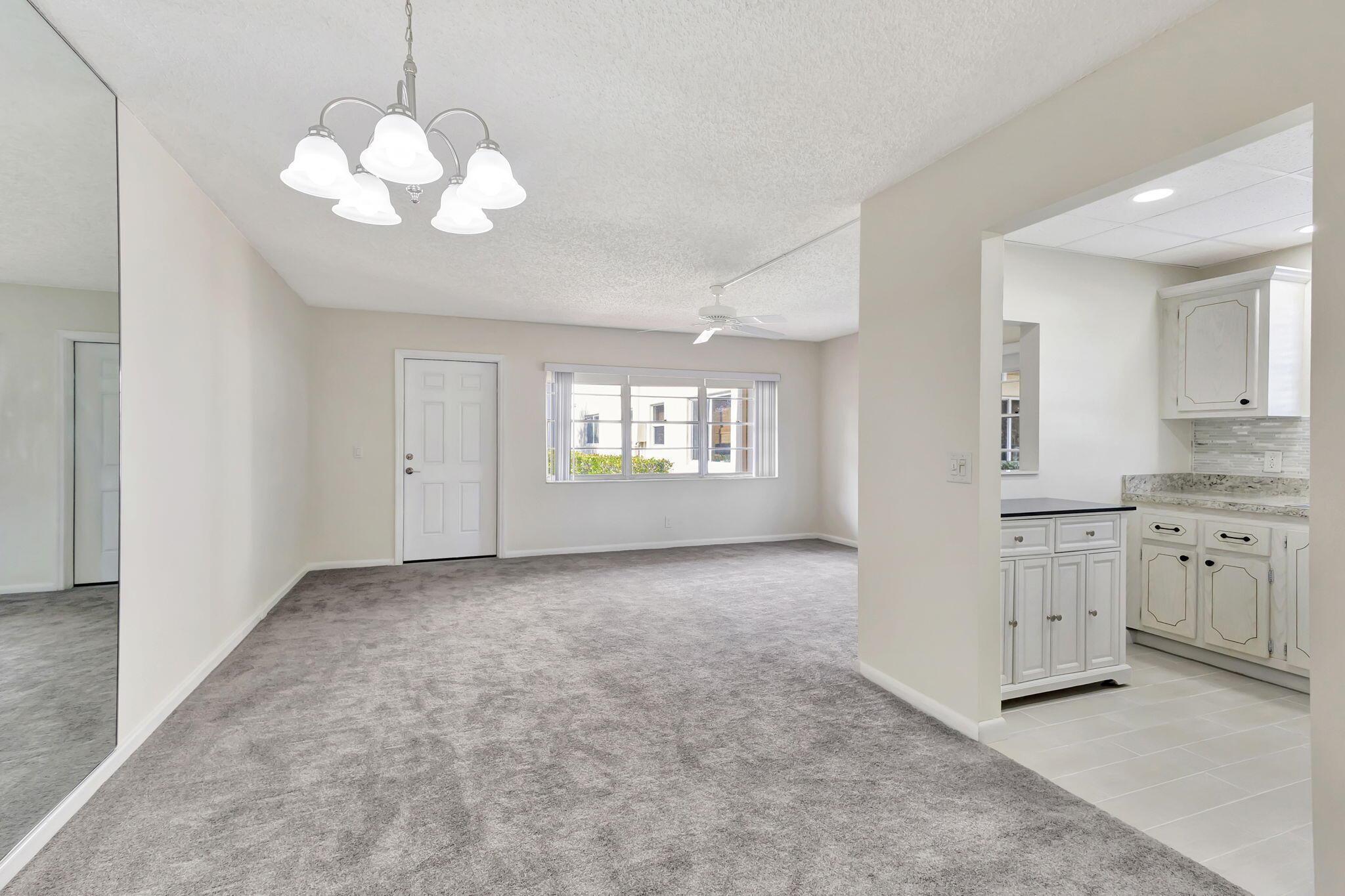 View photos, virtual tours, details... 192 Chatham J