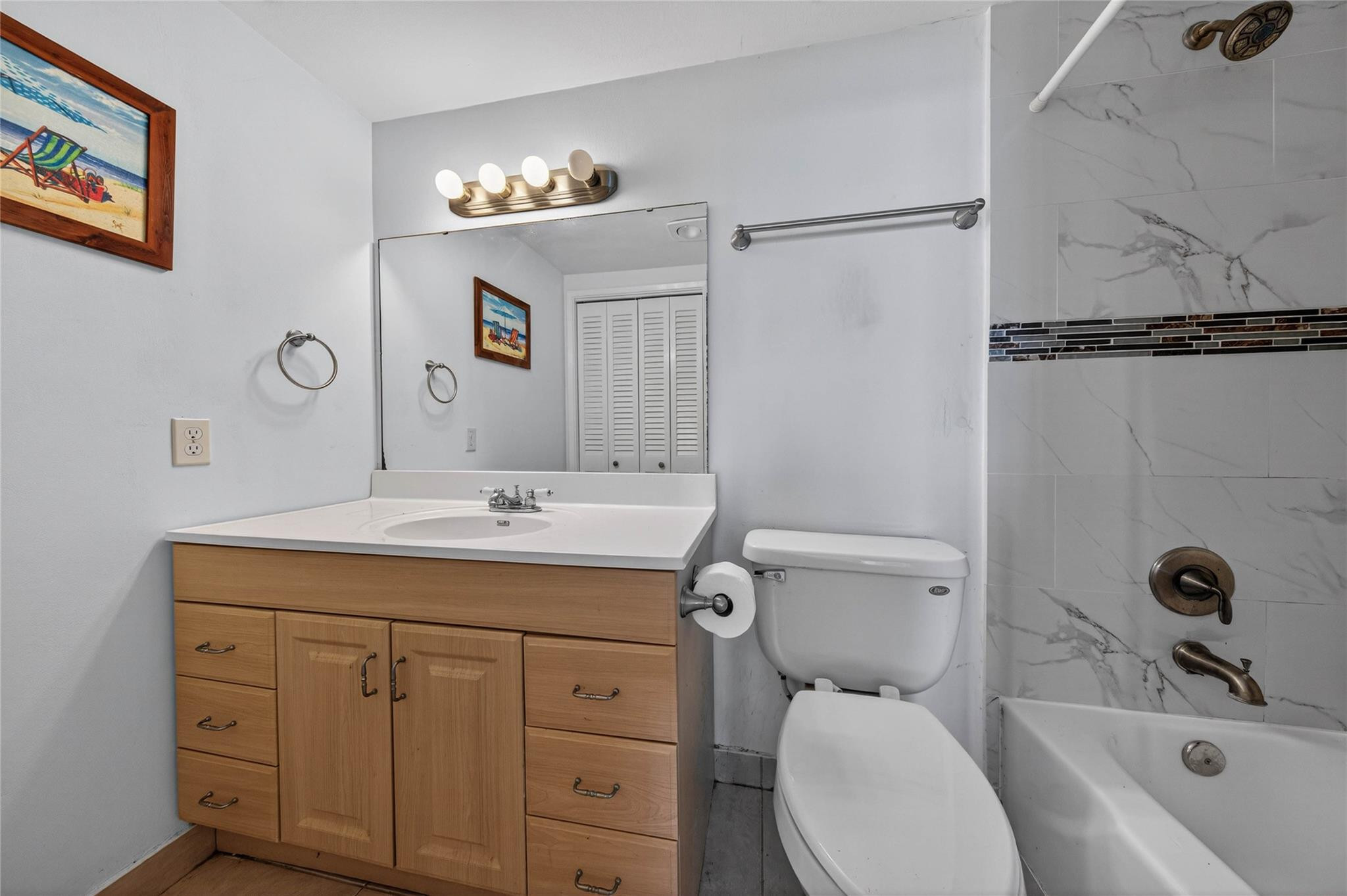 HILLCREST NO.21 - Residential