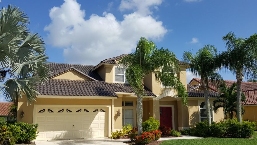 Newer kitchen, stainless steel appliances, all new flooring upstairs. Great two story home with Master plus one more bedroom plus office down, 3 bedrooms and loft upstairs, large backyard, community pool and tennis available.