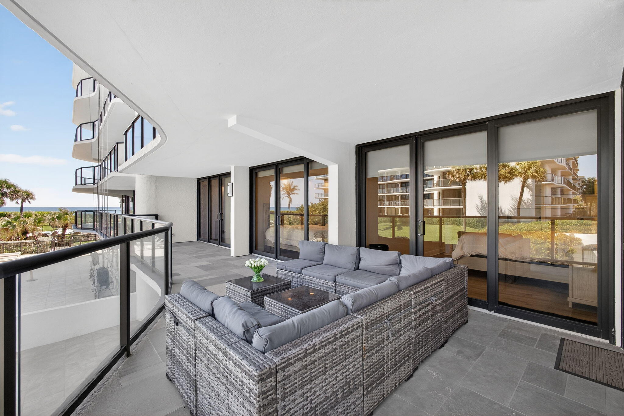 HALCYON OF PALM BEACH - Residential