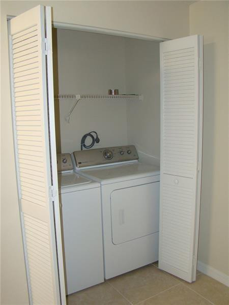 Royal Gardens - Residential