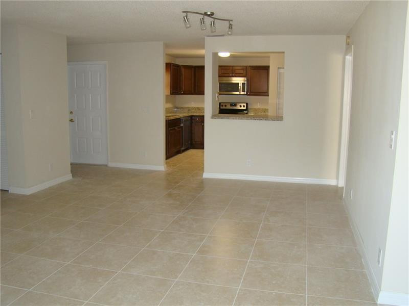 Royal Gardens - Residential