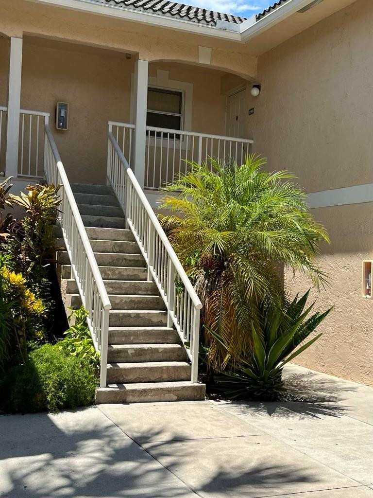 Royal Gardens - Residential