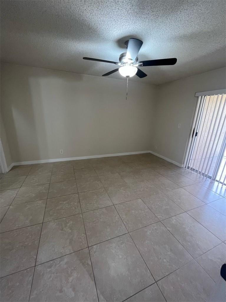 Royal Gardens - Residential