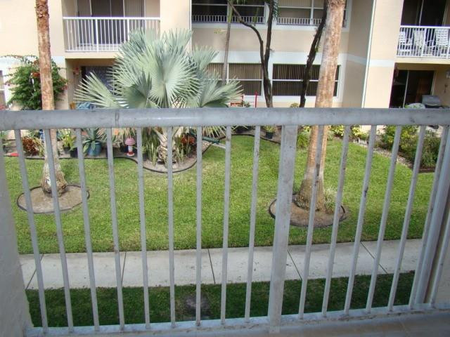 Royal Gardens - Residential