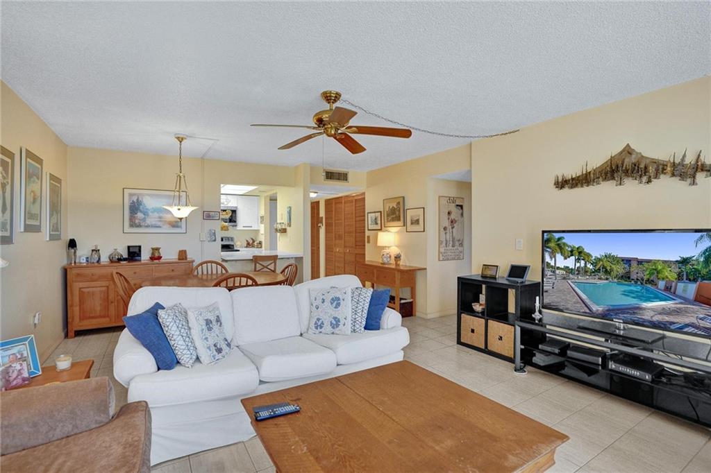 River Reach - Residential