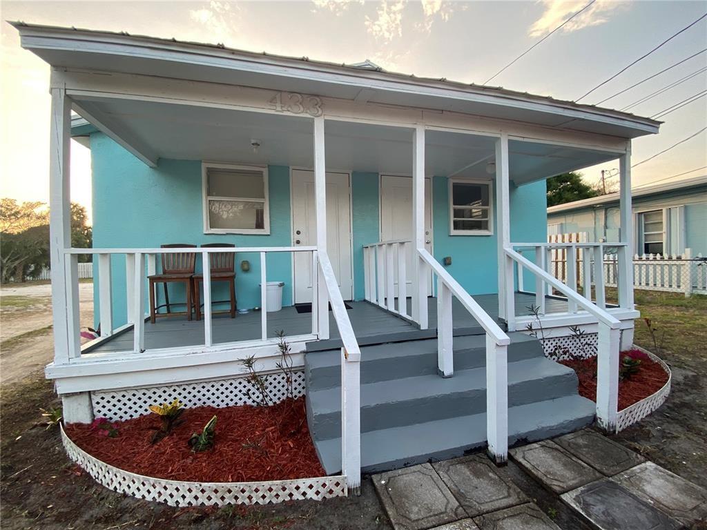 Beautiful 1 bedroom 1 bath Duplex apartment for rent in Fort Pierce. Just minutes from the beach and downtown
Fort Pierce! Come check out your new home!
Landlord requires credit, background and rental history screening, good references and no prior evictions