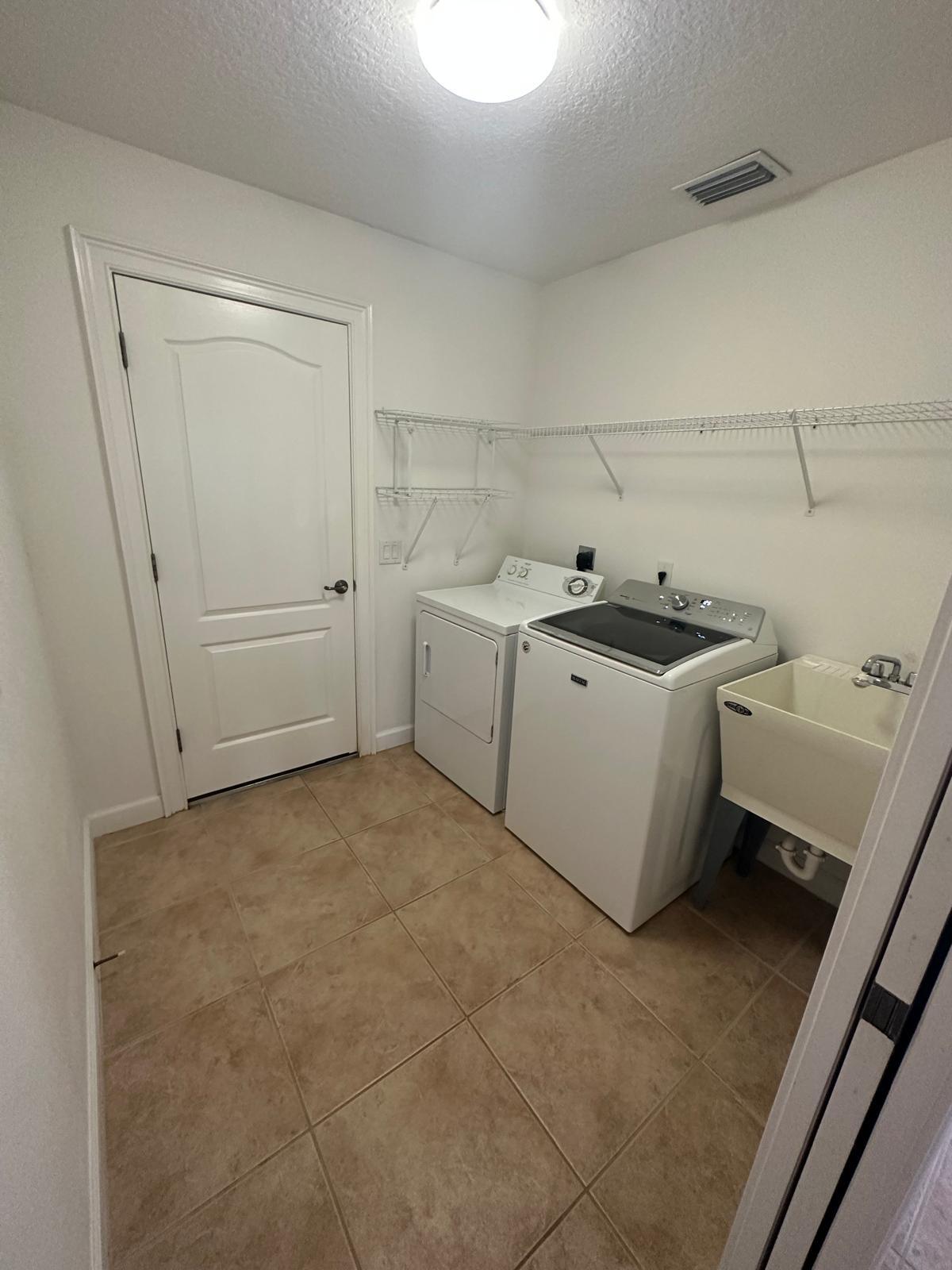 Port Saint Lucie - Residential Lease