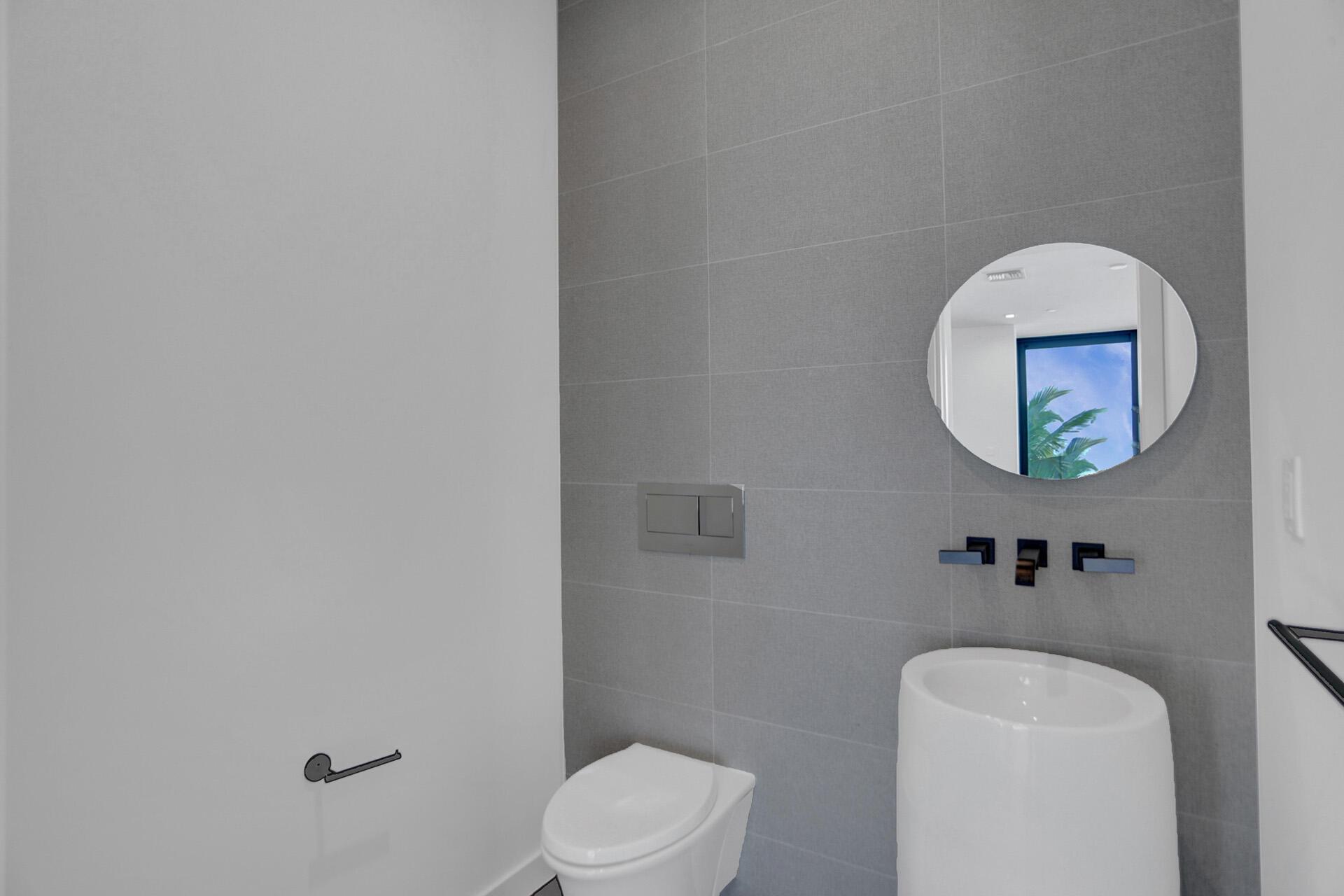 GULF STREAM VIEWS CONDO B - Residential