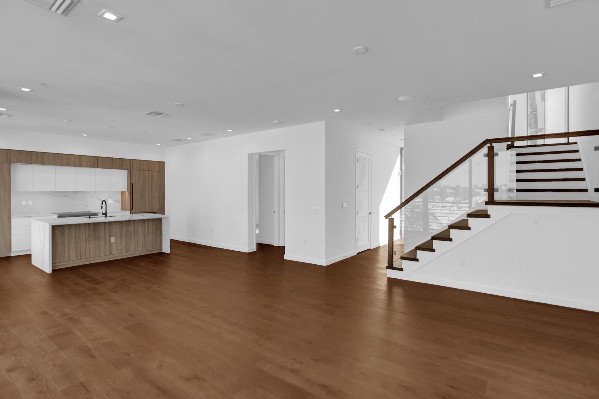 GULF STREAM VIEWS CONDO B - Residential