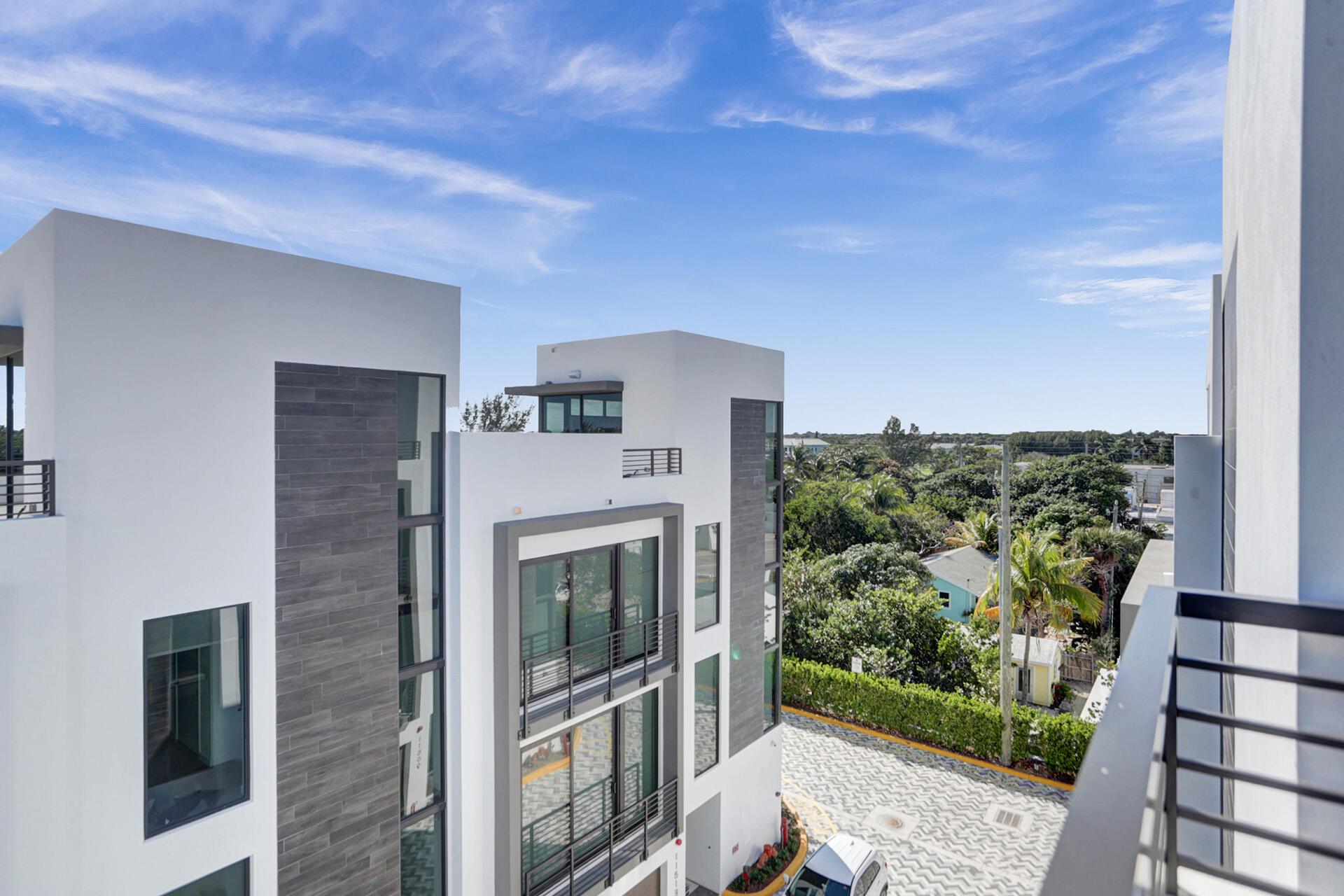 GULF STREAM VIEWS CONDO B - Residential