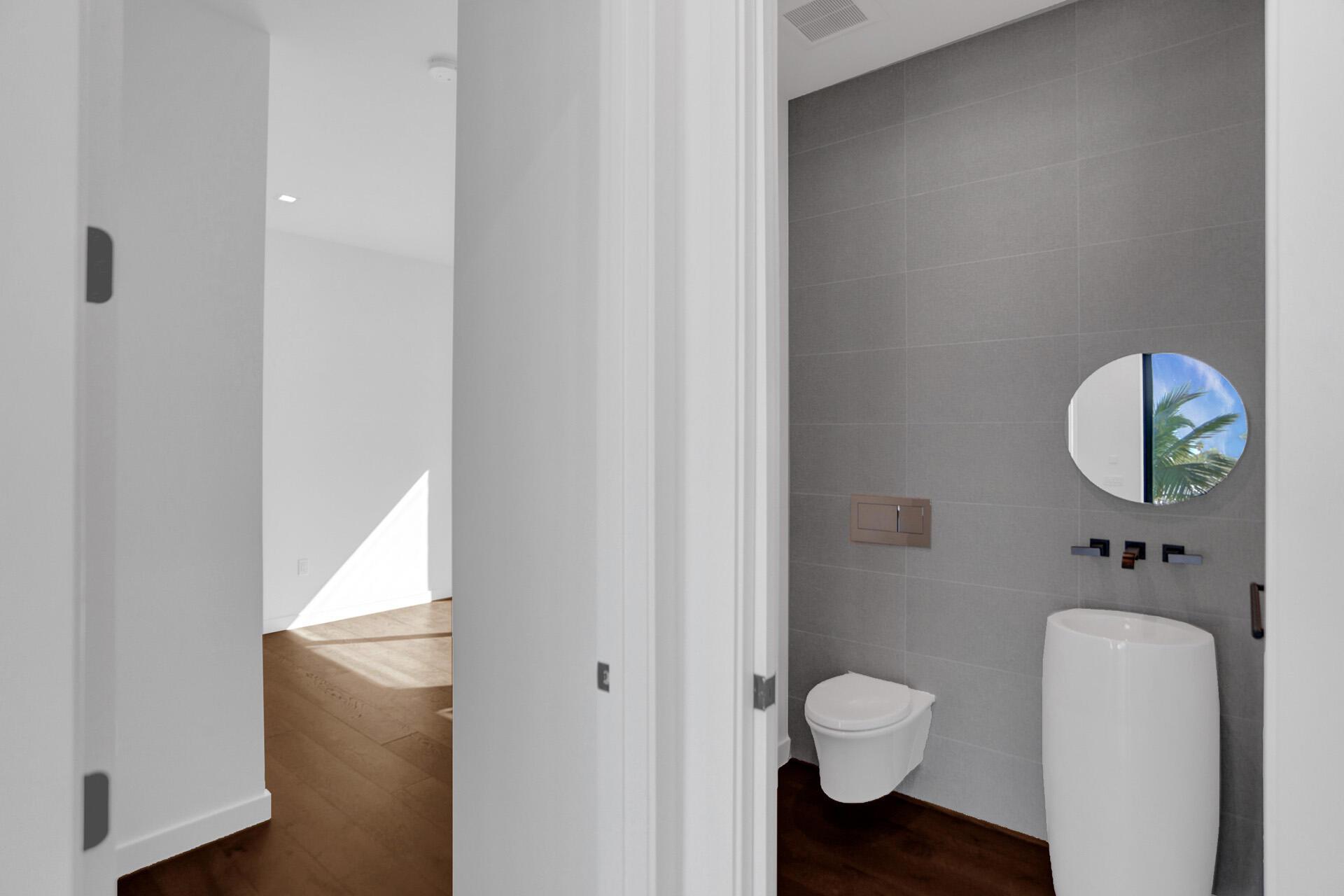 GULF STREAM VIEWS CONDO B - Residential