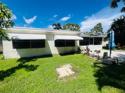 A home in Lake Worth