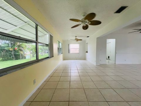 A home in Lake Worth