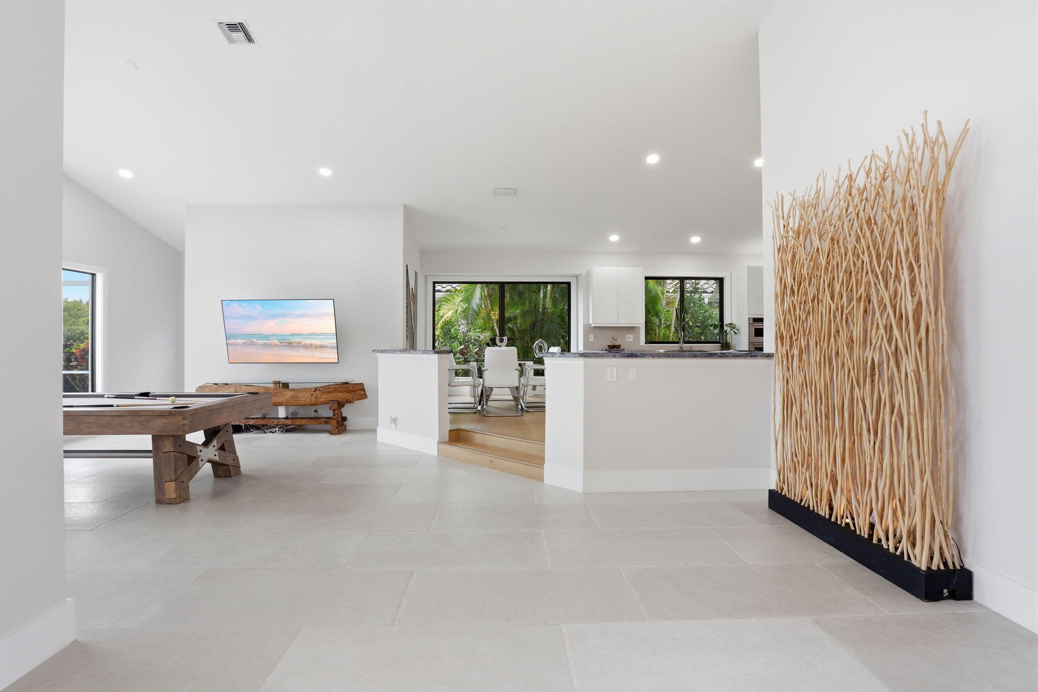 BROOKSIDE 3 - Residential Lease