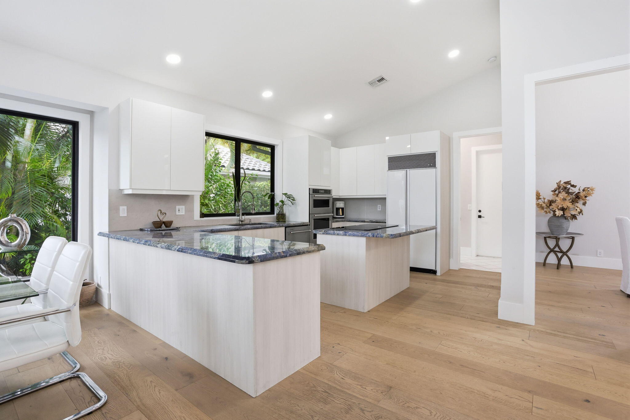 BROOKSIDE 3 - Residential Lease