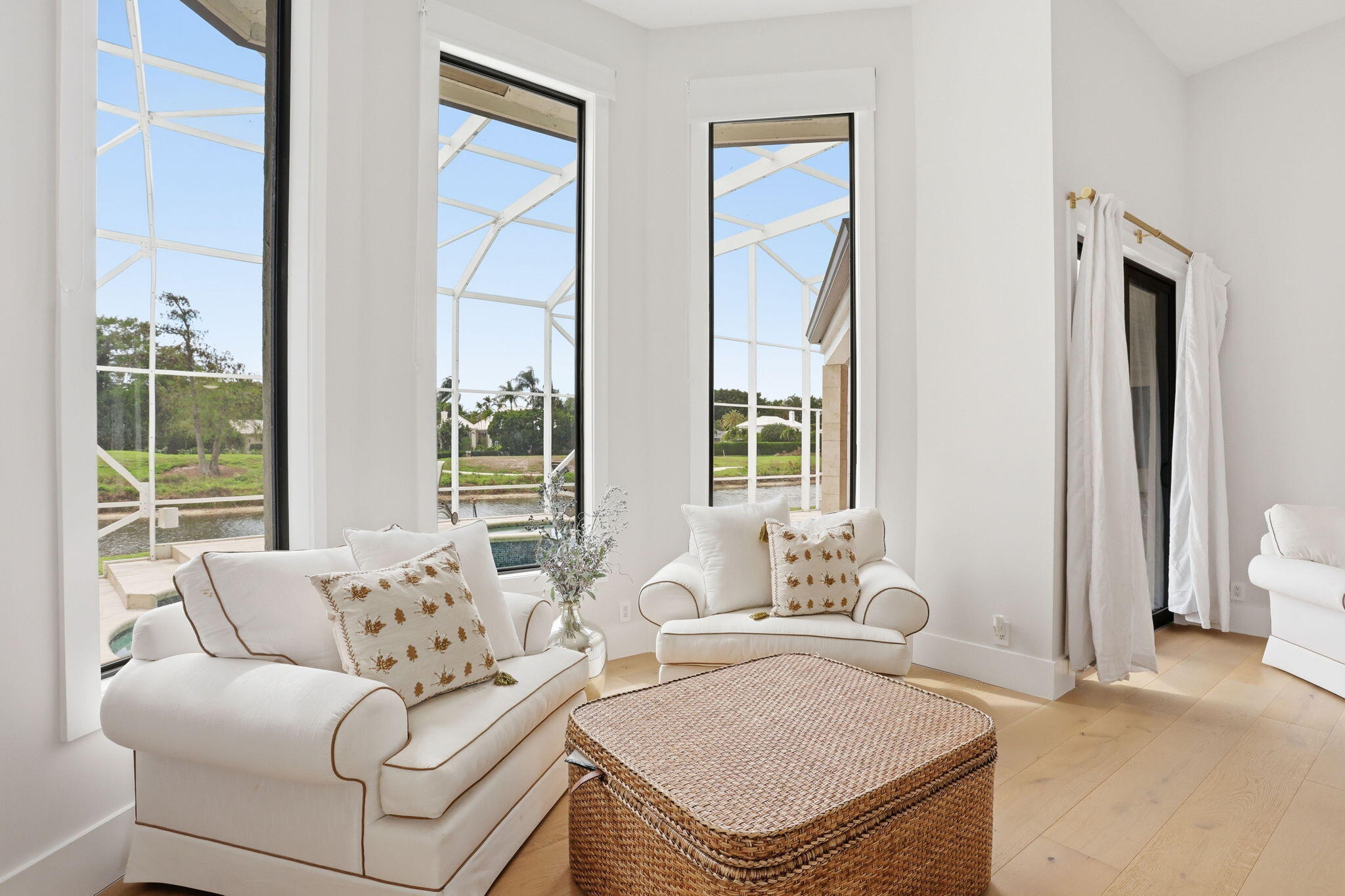 BROOKSIDE 3 - Residential Lease