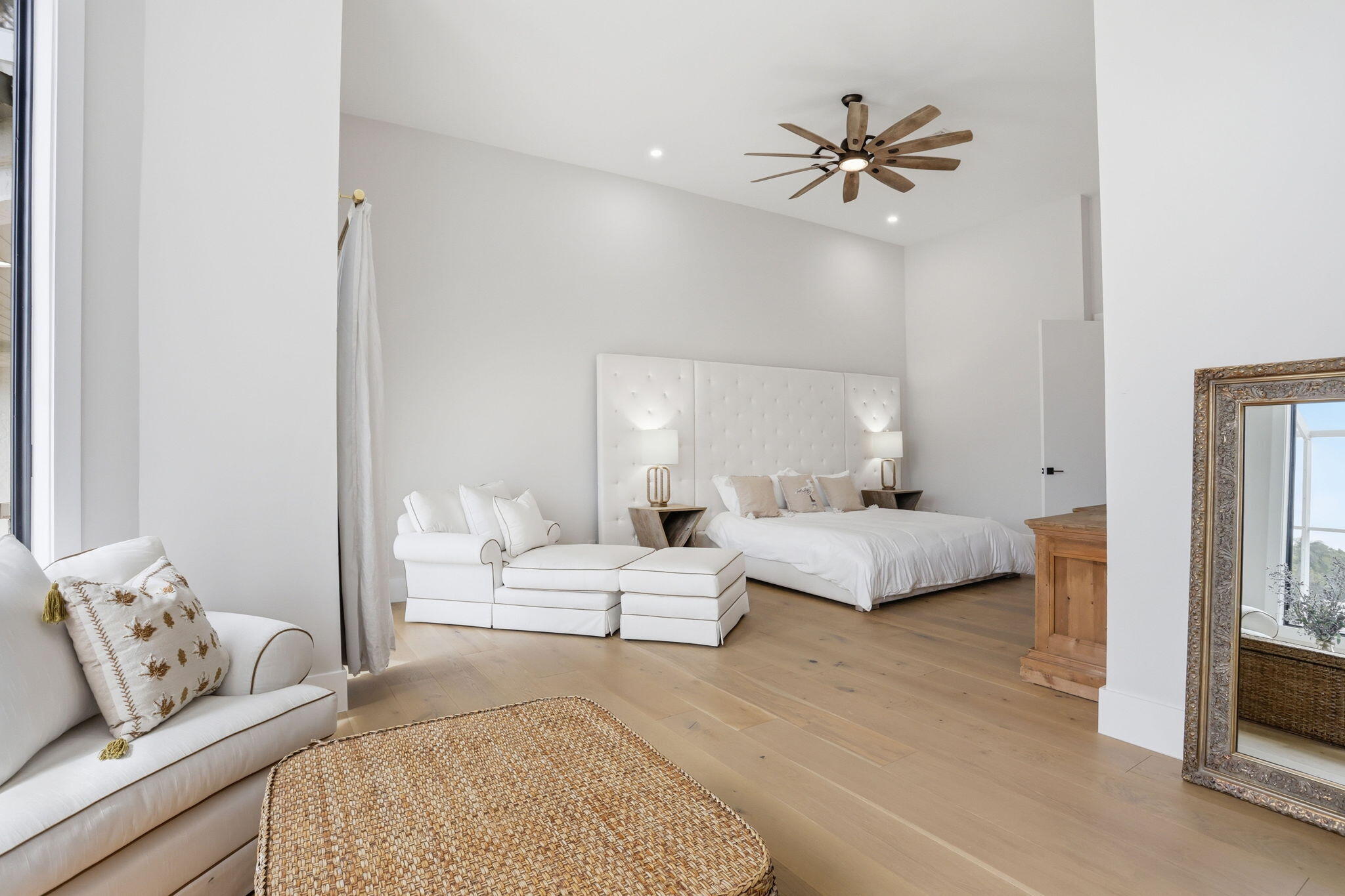 BROOKSIDE 3 - Residential Lease
