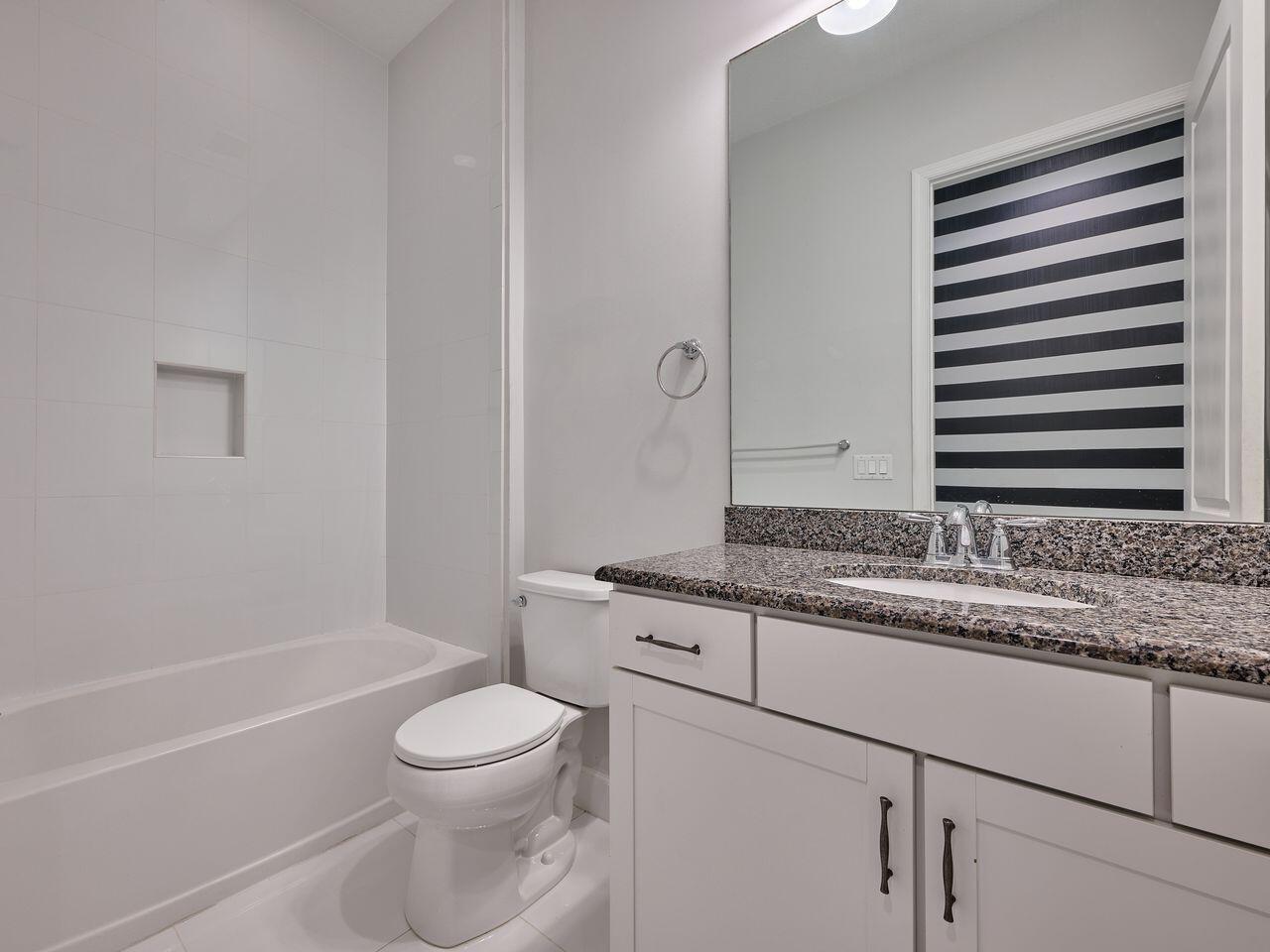 HAMMOCKS OF WESTLAKE - Residential