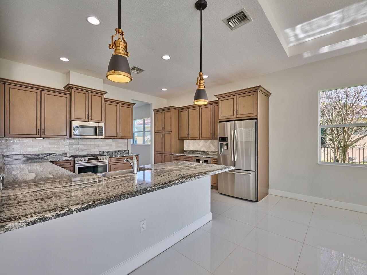 HAMMOCKS OF WESTLAKE - Residential