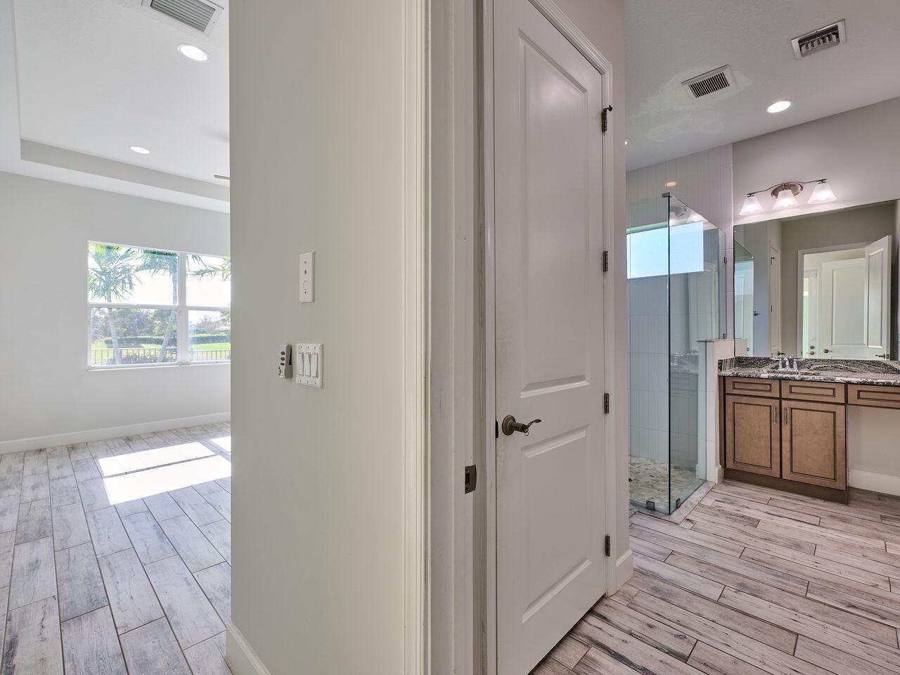 HAMMOCKS OF WESTLAKE - Residential